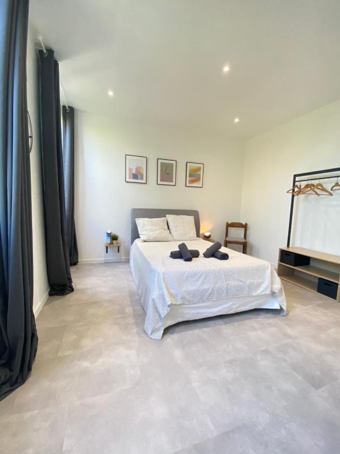 T3 2 chambres-centre-ville Place d'Armes Clim-Wifi Toulon Extérieur photo